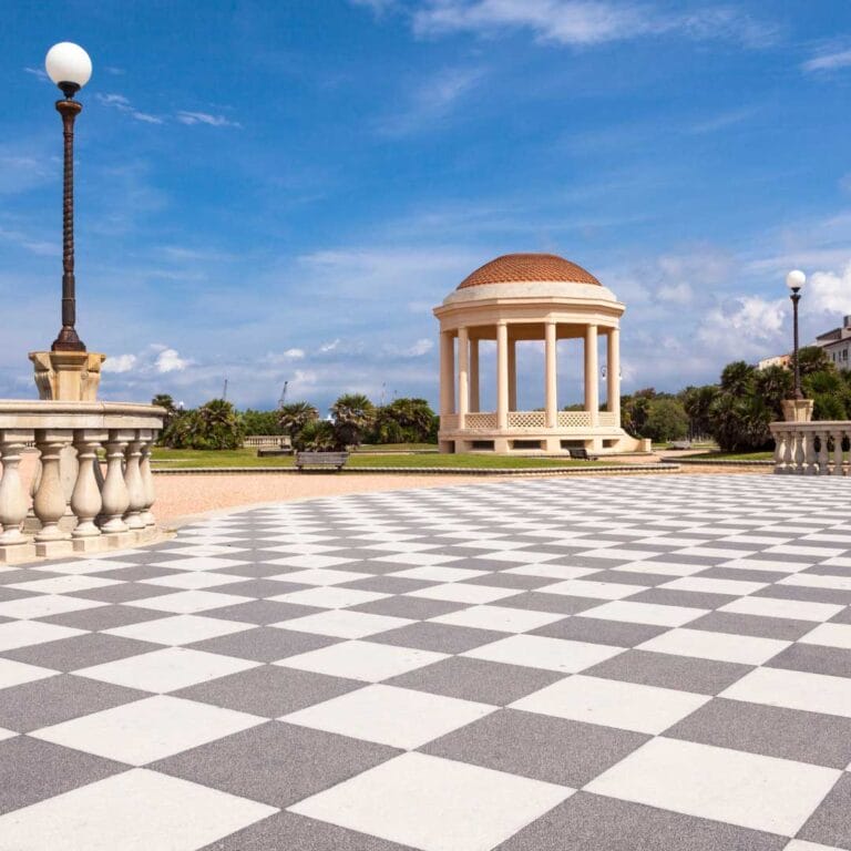 livorno piazza mascagni